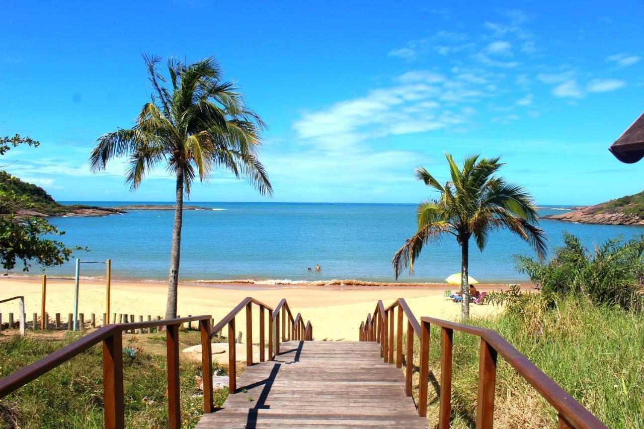 Suite Mar 210 - Economica E Compacta - Praia Do Morro - Predio Frente Mar Com Elevador, Atravessou A Avenida, Ja Esta Na Praia - Garagem - Internet Гуарапари Экстерьер фото